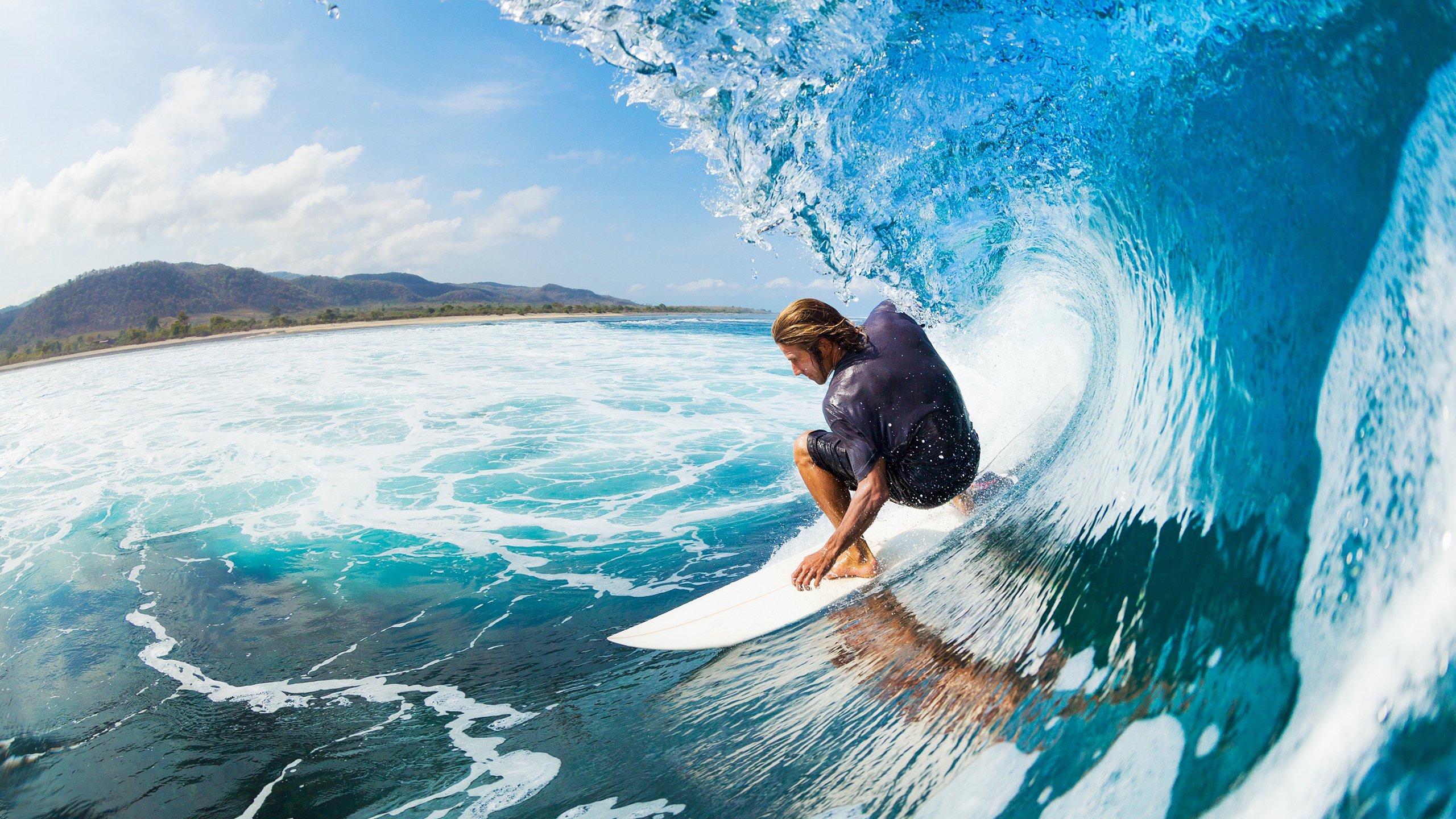 中国队技术动作精准获教练点赞,中国技巧队